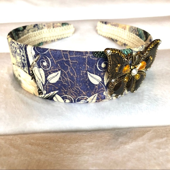 Handmade Headband 🦋 - Picture 7 of 7